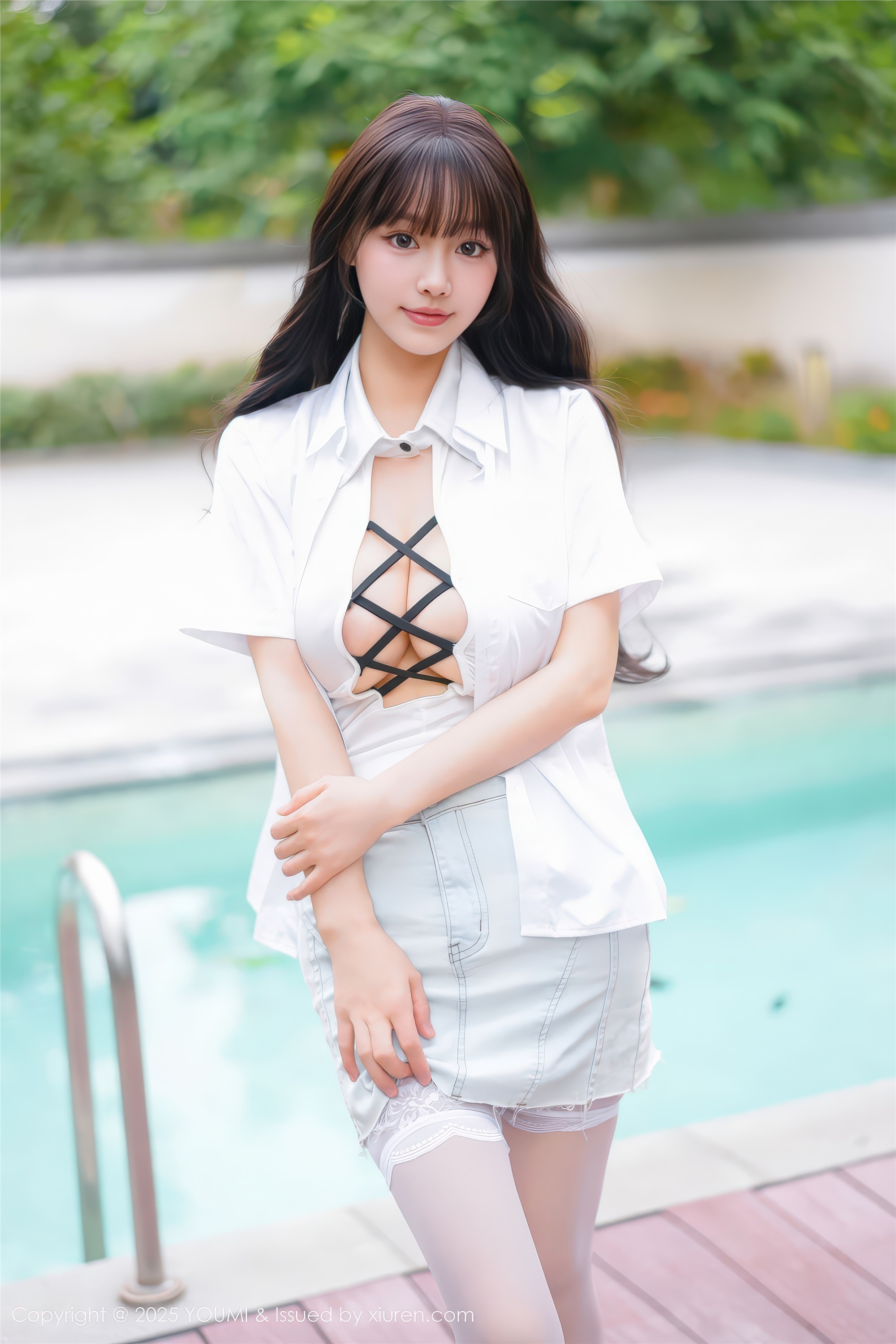 YouMi尤蜜荟 2025.12.18 VOL.1190 心上可Flora